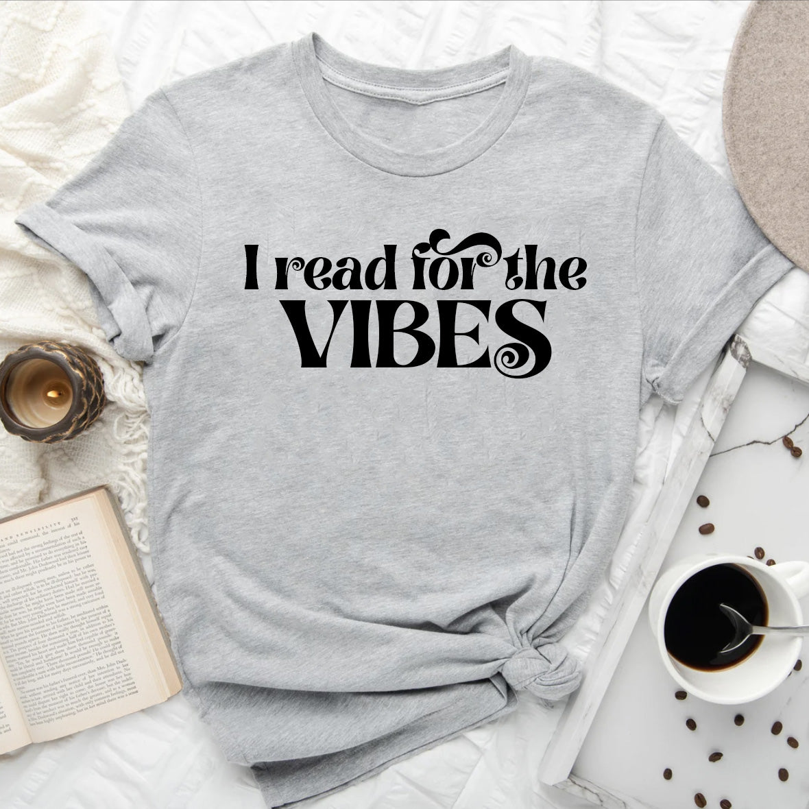 I Read for the Vibes Tee – Bookish T-Shirt for Readers