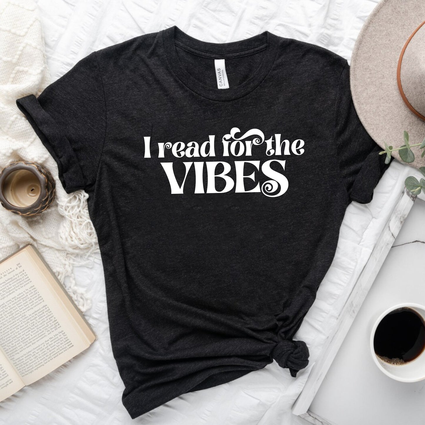 I Read for the Vibes Tee – Bookish T-Shirt for Readers