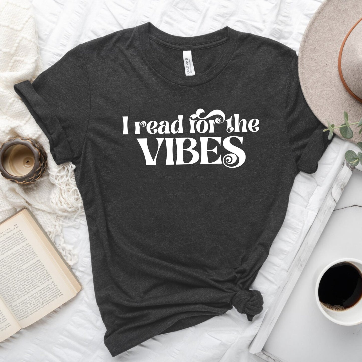 I Read for the Vibes Tee – Bookish T-Shirt for Readers